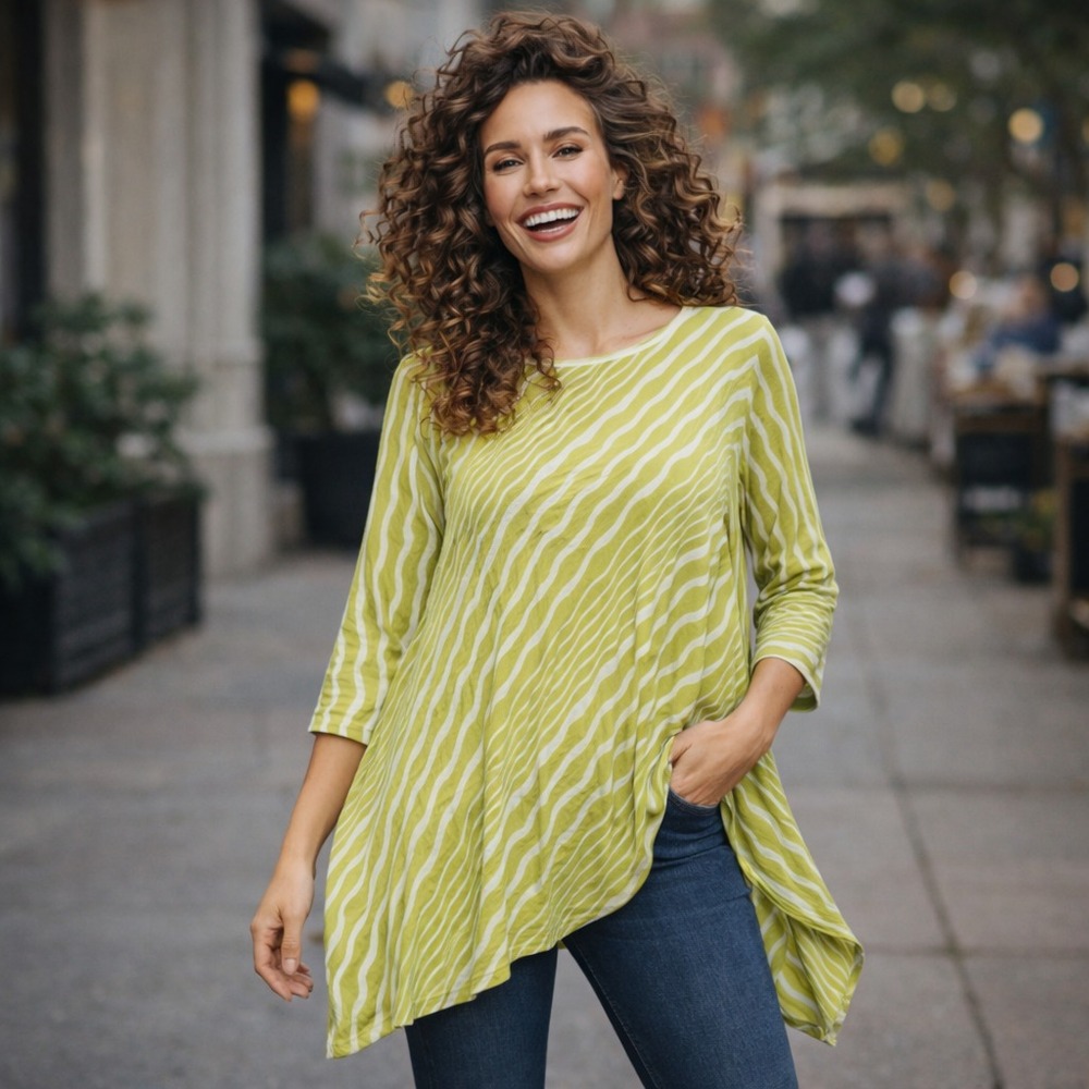 IC by Connie K Tunic Top Womens M Lime Green Asymmetrical‎ Knit Artsy